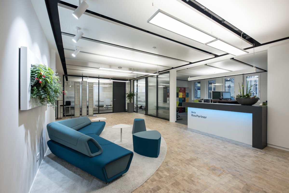 Bürogestaltung Empfang Quelle büroform