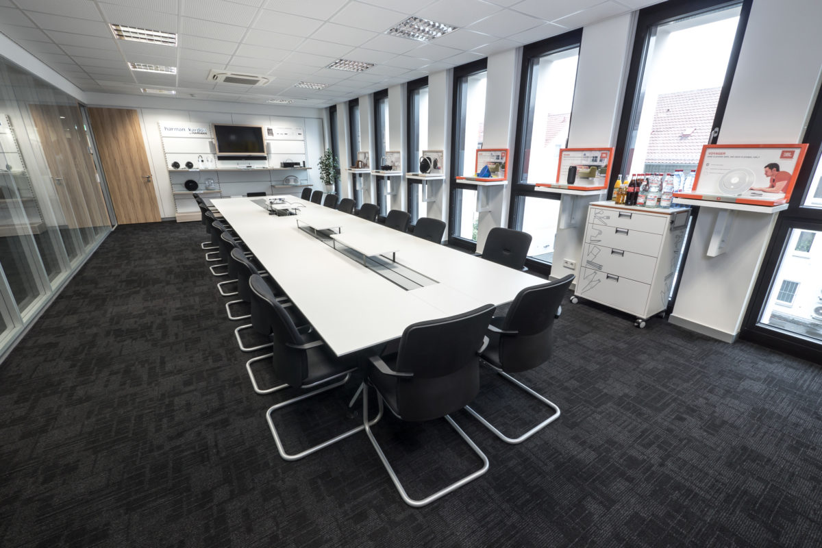 Bürogestaltung Meetingraum Quelle büroform