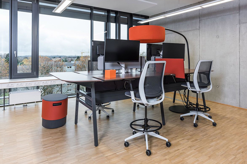 Wohlfühlen im Büro Ergonomische Arbeitsplätze Wohlfühlen im Büro Ergonomische Arbeitsplätze
